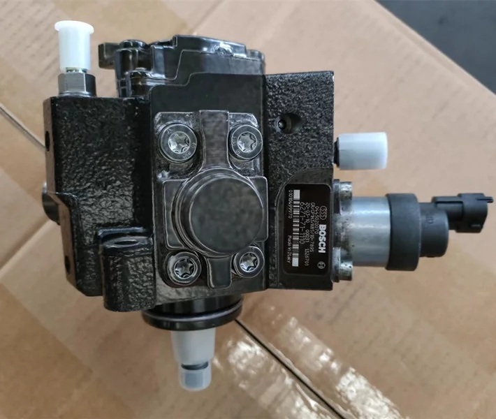 

PC70-8 PC130-8 Fuel Pump 6271-71-1110 Excavator Parts