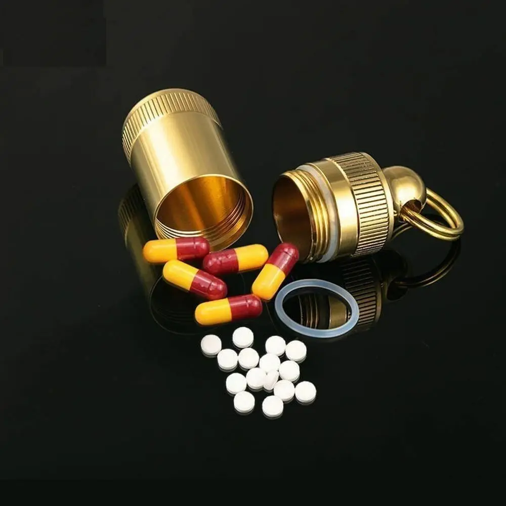 Porta pastillas de latón con llavero impermeable mini dorado - imagen 3
