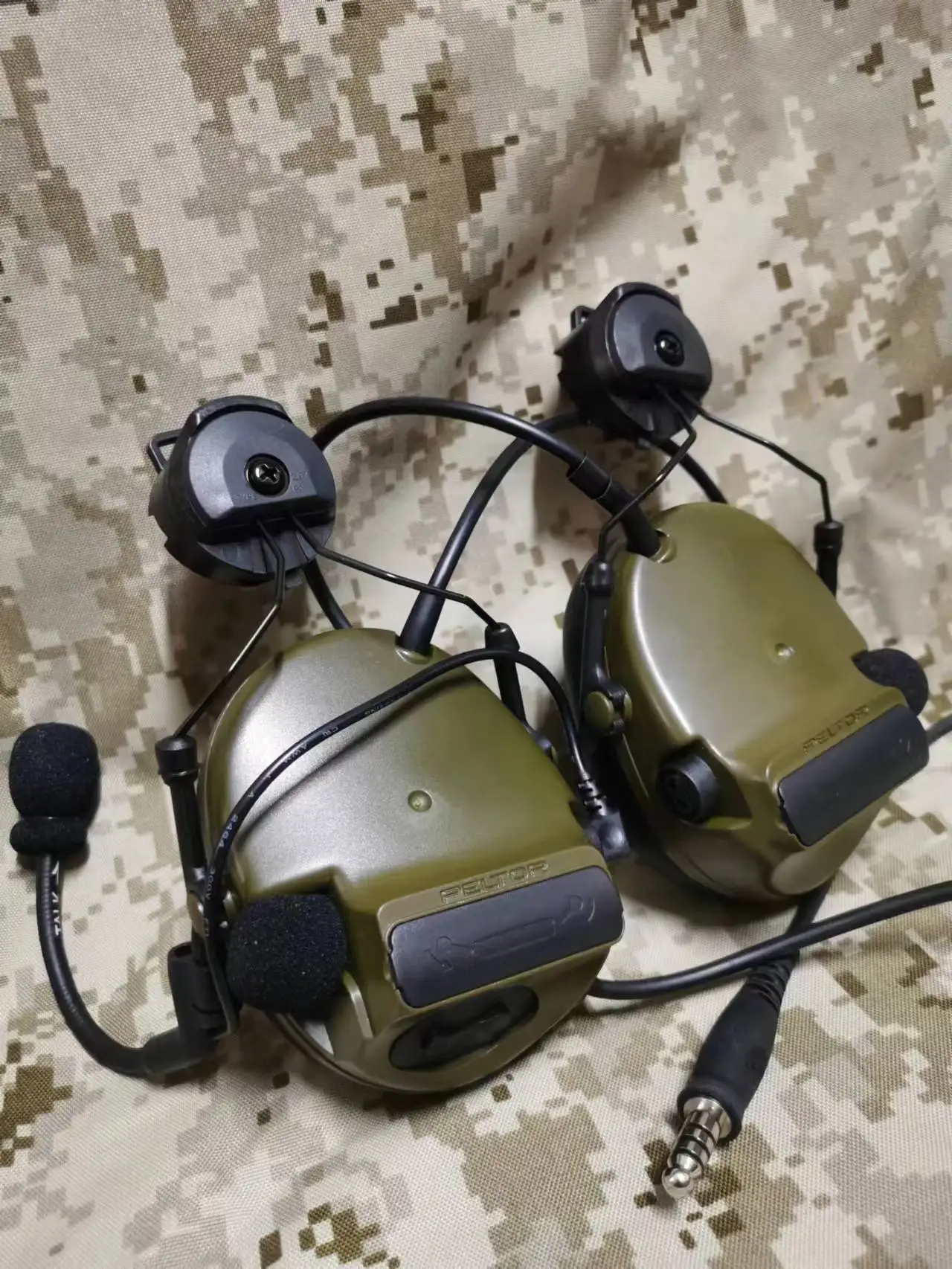 タクティカルヘッドセット Comtac XPI VI ピックアップ ノイズキャンセ