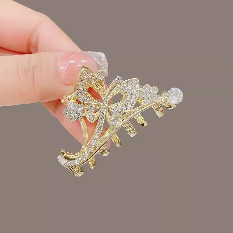 Fascinating Hair Clip with Water Drill Butterfly Claw Clip for Half-tied Hair Fashionable Alloy Shark Clip Hair Accessory