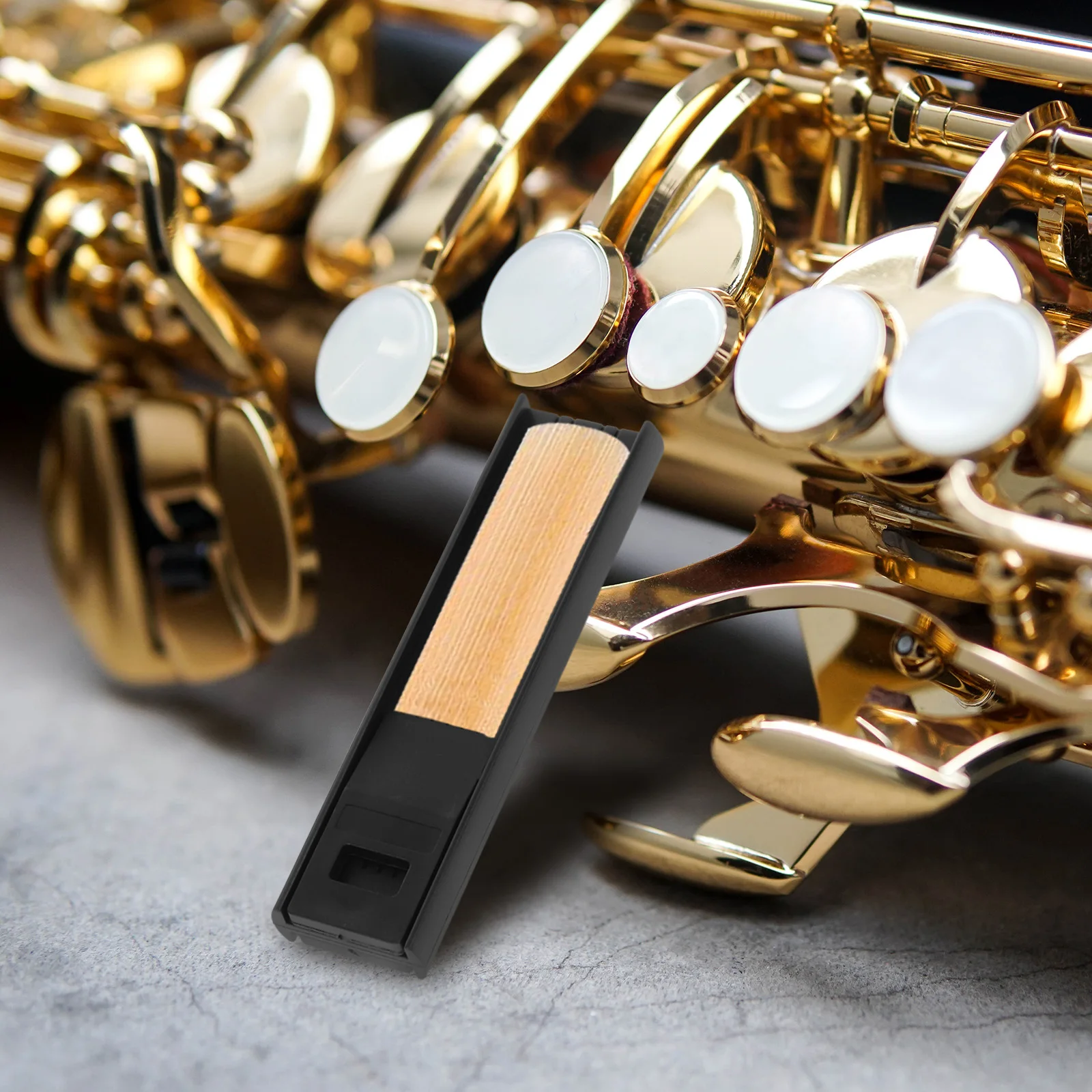 

2 Pcs Saxophone Reed Holder Parts Alto Whistle Black Acessories Ligature Accessories
