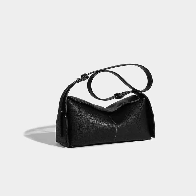 2024New Niche Designer Luxury Retro Pillow Bag Maillard Style Exquisite Versatile Shoulder Bag High-end Casual Simple Eaves Bag