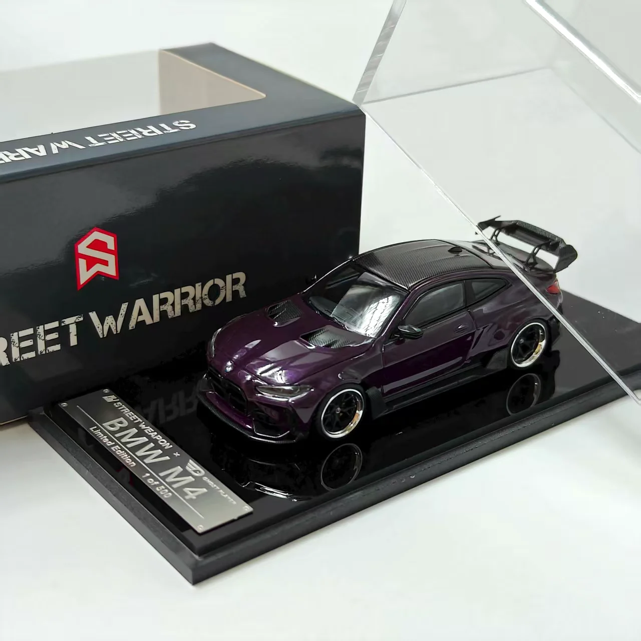 

Литой под давлением SW масштаб 1:64 BMW M4, суперкар, имитация широкого кузова, модель автомобиля из сплава, Коллекционная игрушка, подарок, сувенир, украшение для дисплея