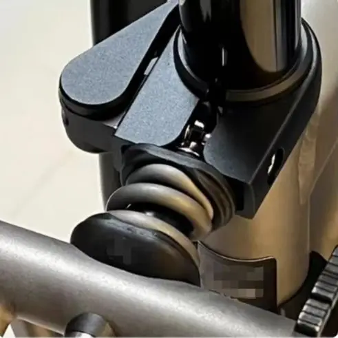 

Titanium Alloy Folding Bicycle Upgrade Shock Absorber, Compatible with 16-inch Rear Triangle