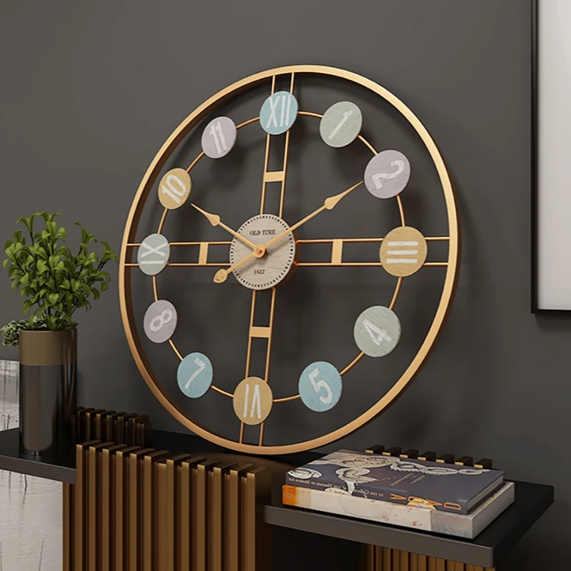 Vintage Wall Watch Large Metal Wall Clock Mute Digital Clocks Room Decor Simple Fashion Decoration Living Room