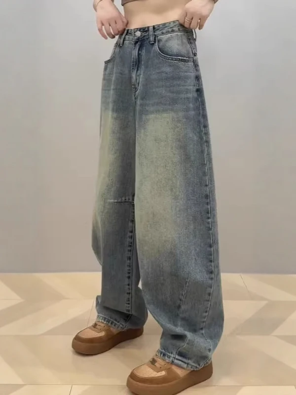 Jeans a gamba larga retrò azzurri da donna Estate 2025 Nuovi pantaloni larghi a banana con coltello a banana taglie forti Pantaloni lunghi a vita alta