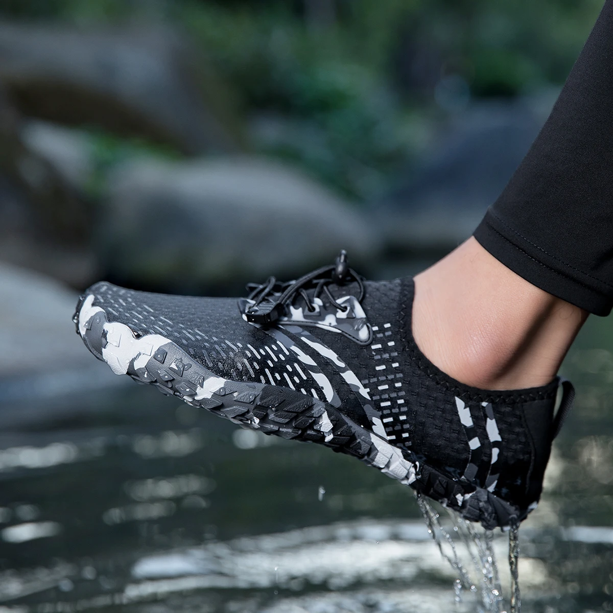 Sandals Quick Dry Beach Barefoot Water Shoes Summer Outdoor Multi-Functional Boating Surfing Five-finger Wading Sneakers