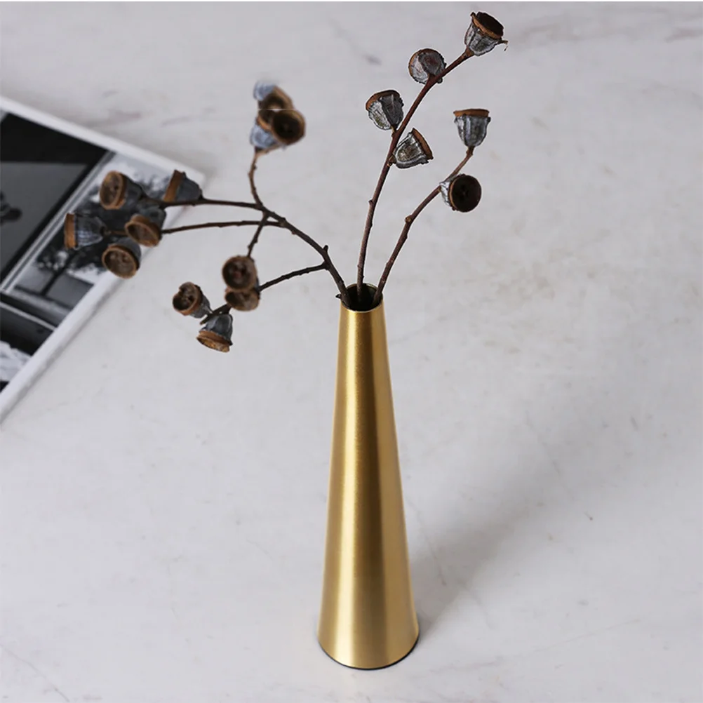

Creative Aluminum Cone Vase Wedding Table Decoration Metal Desktop Vase Photo Prop Party Banquet Decor Wedding Table Decoration