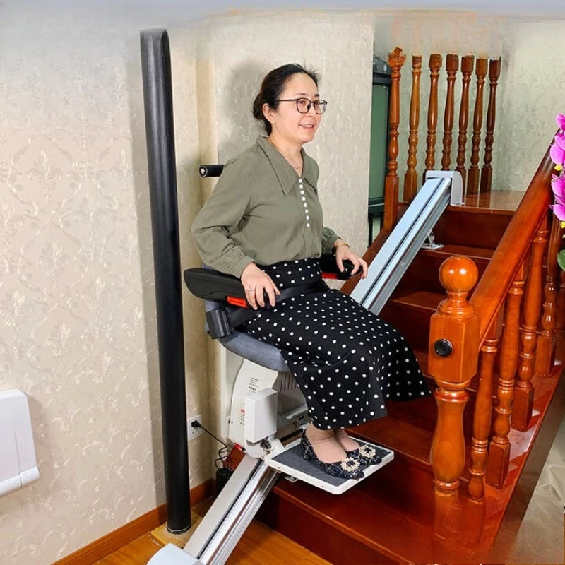 Sedia elevabile per scale con ascensore