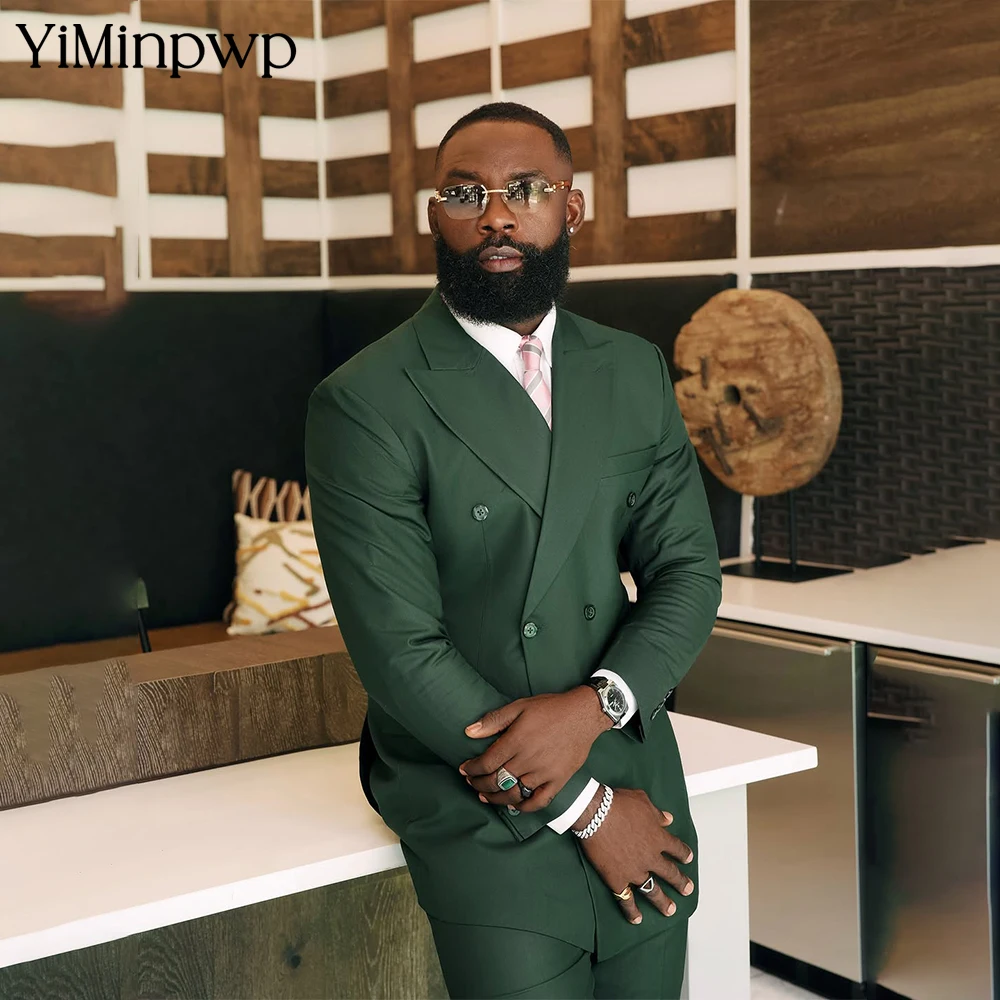 

YiMinpwp Emerald Green Men's Slim Fit Satin 2 Pieces Banquet Peaked Lapel Business Best Man Formal Tuxedo XS-5XL Plus Size