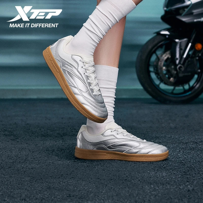 Xtep Female's Trendy Comfortable Lightweight Breathable Mesh Cotton Shock Absorption Skateboarding Shoes 874118310006