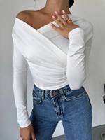 A line shoulder long sleeve top for women new autumn slim temperament short off-the-shoulder knitted T-shirt