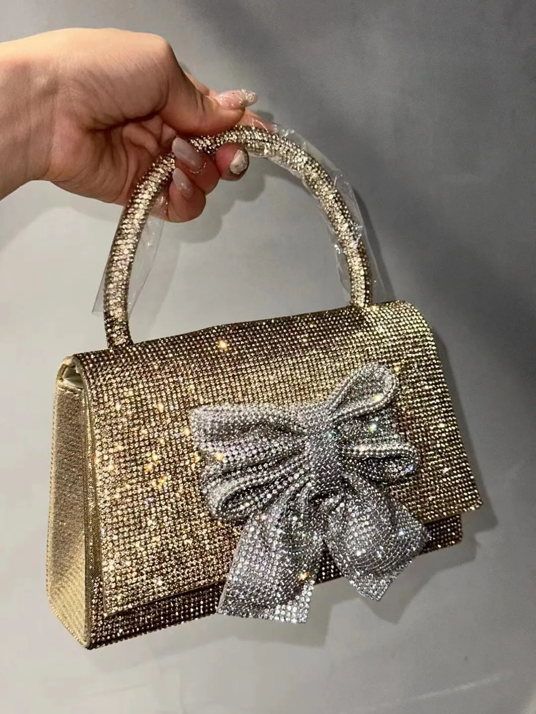 Borsa quadrata di lusso con nodo a fiocco Borsa da sera con diamanti con strass lucidi glitterati Borsa da donna Borsa a tracolla con pochette per