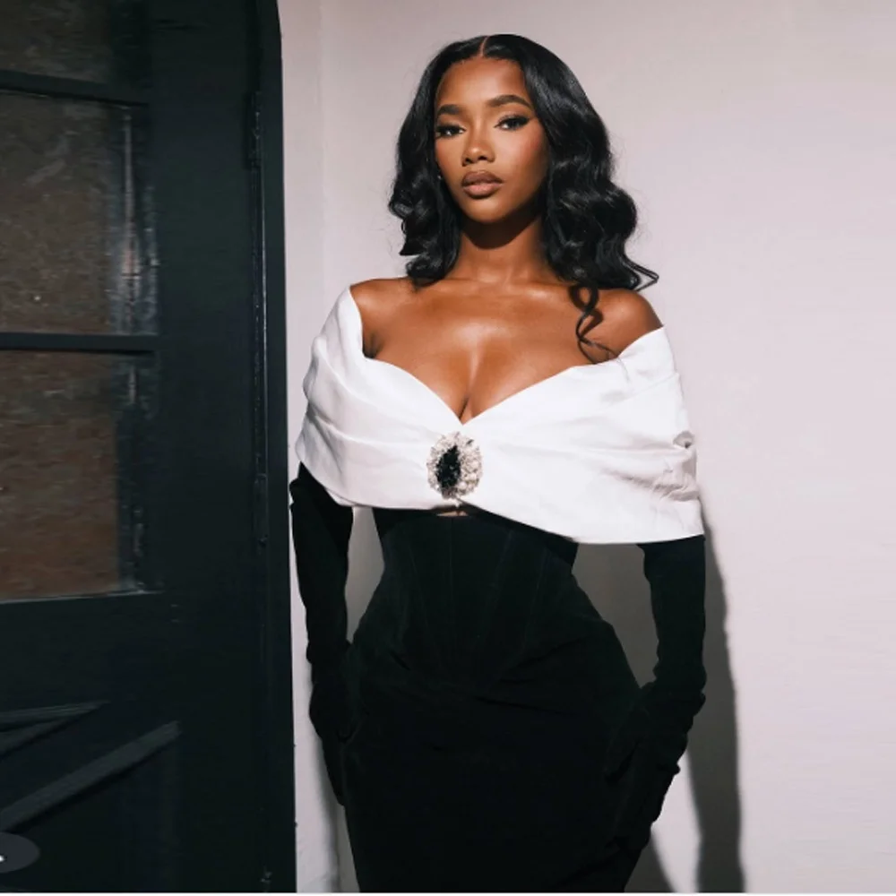 Vestido de noche personalizado de terciopelo elegante sin guantes, sirena Sexy, precioso corte, fiesta Formal para mujer, ropa de graduación para eventos