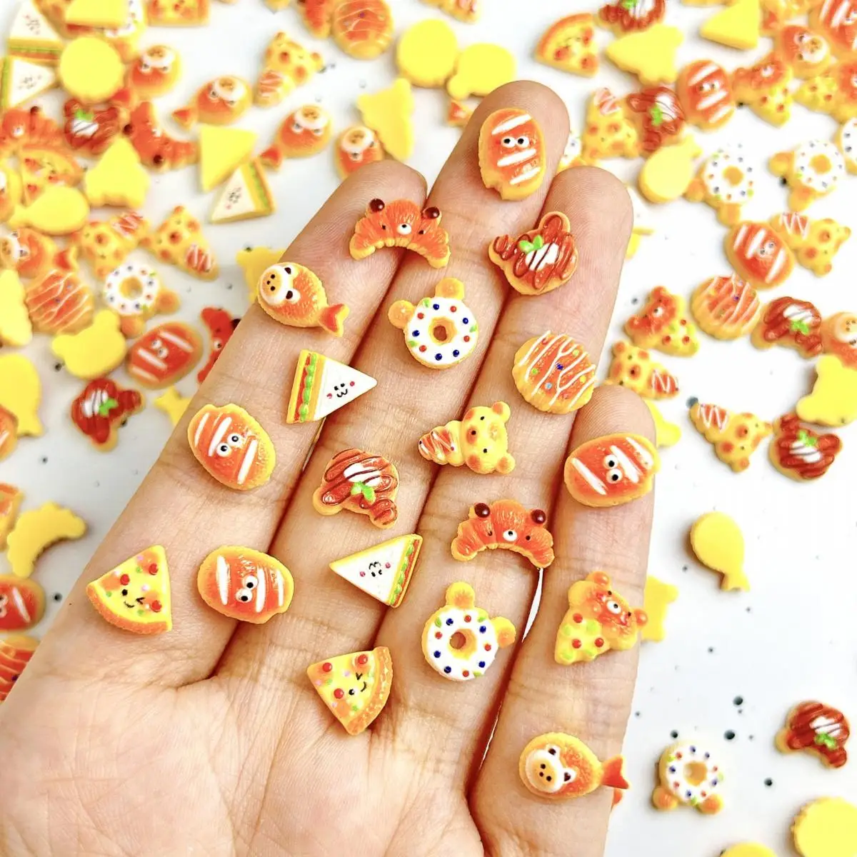 50Pcs 3D Resin Simulated Sandwich Pizza Nail Charms Cute Bear Shaped Croissant for DIY Nail Art Decorations Cream Glue Crafts