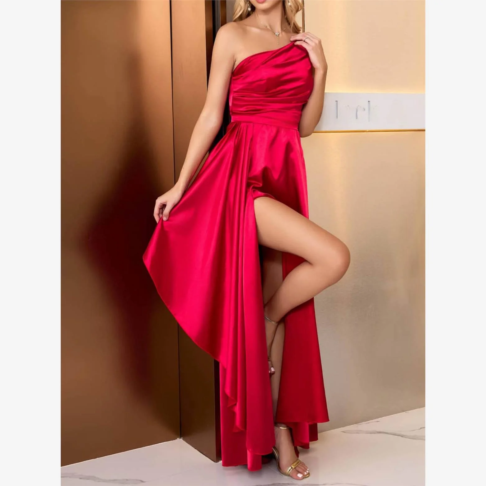 원숄더 하이웨이스트 롱 슬릿 새틴 파 드레스 A라인 이브닝 드레스 싱글 스트랩 플로어 길이 스커트