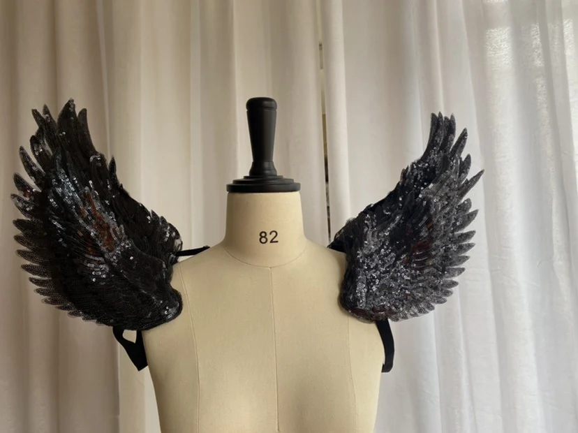 

Black Gold Sequins Wings Shoulders Accessories Men Women Gogo Stage Performance Props Exaggerated Shoulder Ornament Sliver Gold