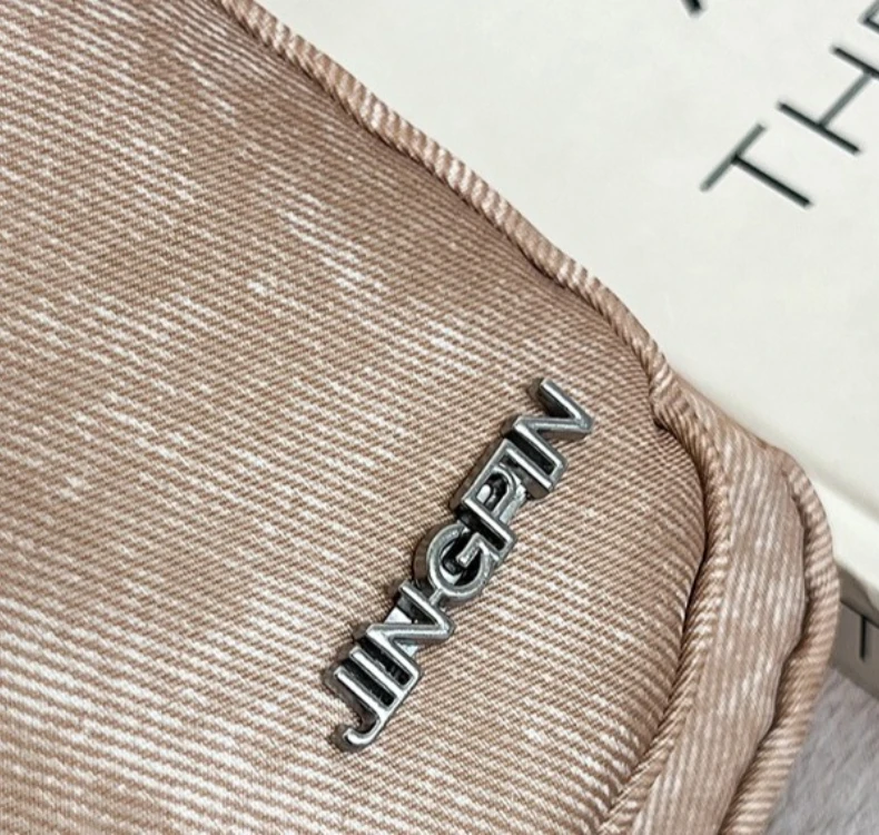 Koreanische Version Vielseitige Weiche Leder-Brusttasche für Herren Große Kapazität Reise-Umhängetasche für Damen Rucksack – Detail 9