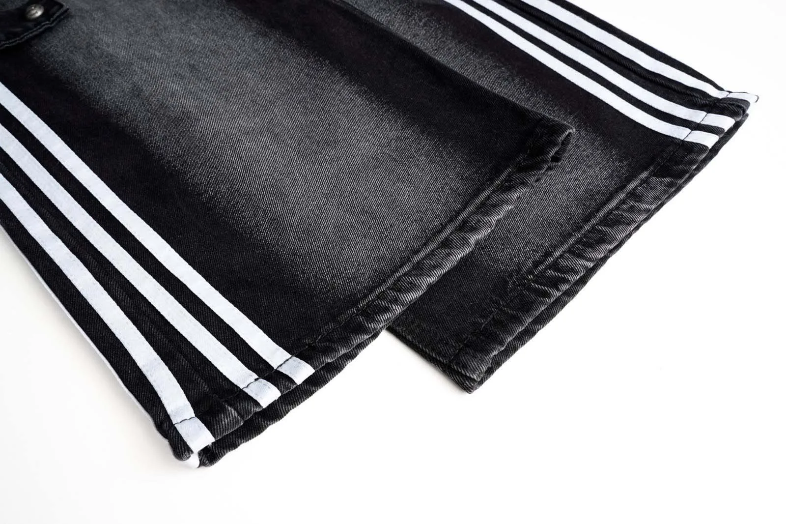 Herren High Street Hip Hop Jeans Hose Loose Fit Vibe Style Denim Hose für Männer Gestreifte Dekoration Baggy Y2K Jeans gewaschen