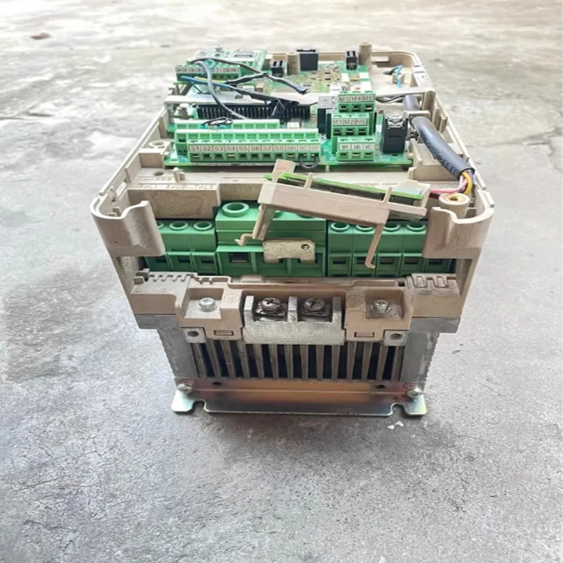 

New Original Inverter CIMR-JB4A0011BBA