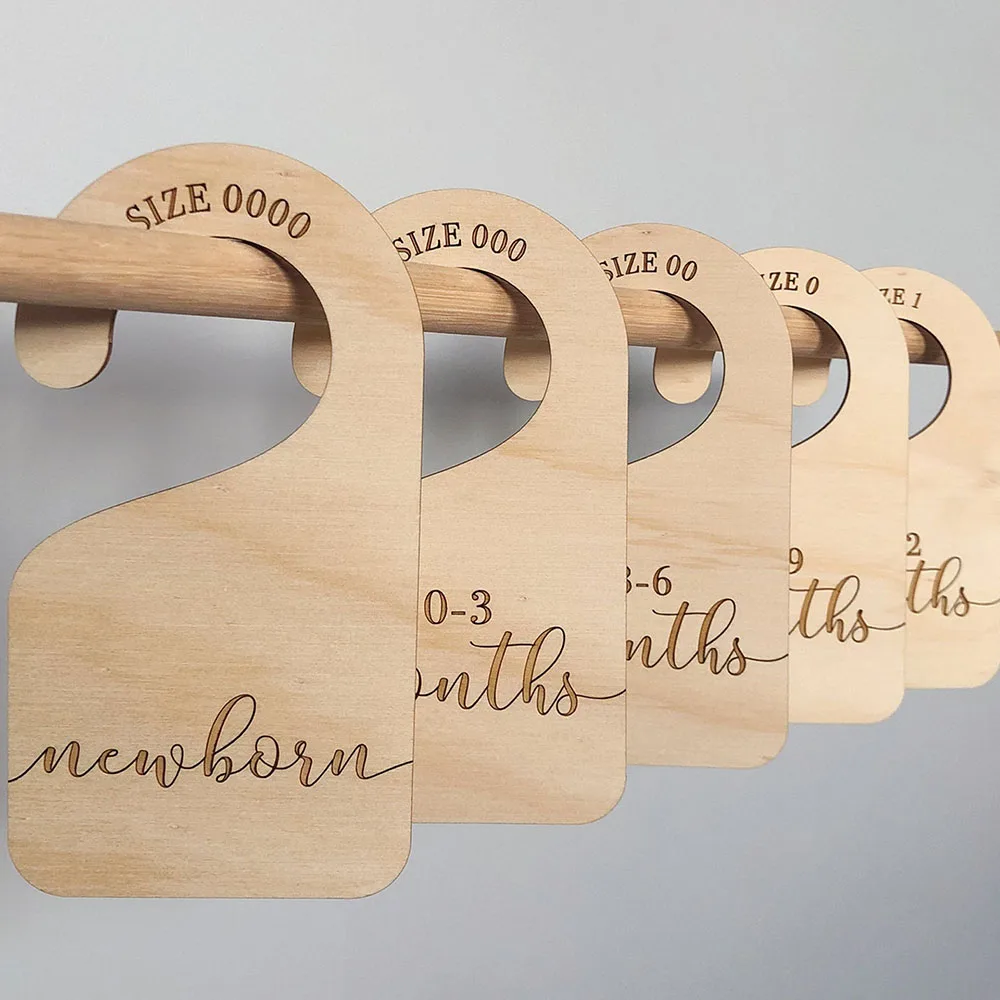 7Pcs/Lot 5Pcs/Lot Wooden Baby Closet Dividers Newborn 12 24 months Infant Clothes Size Marker Organizers Hanger Baby Shower Gift