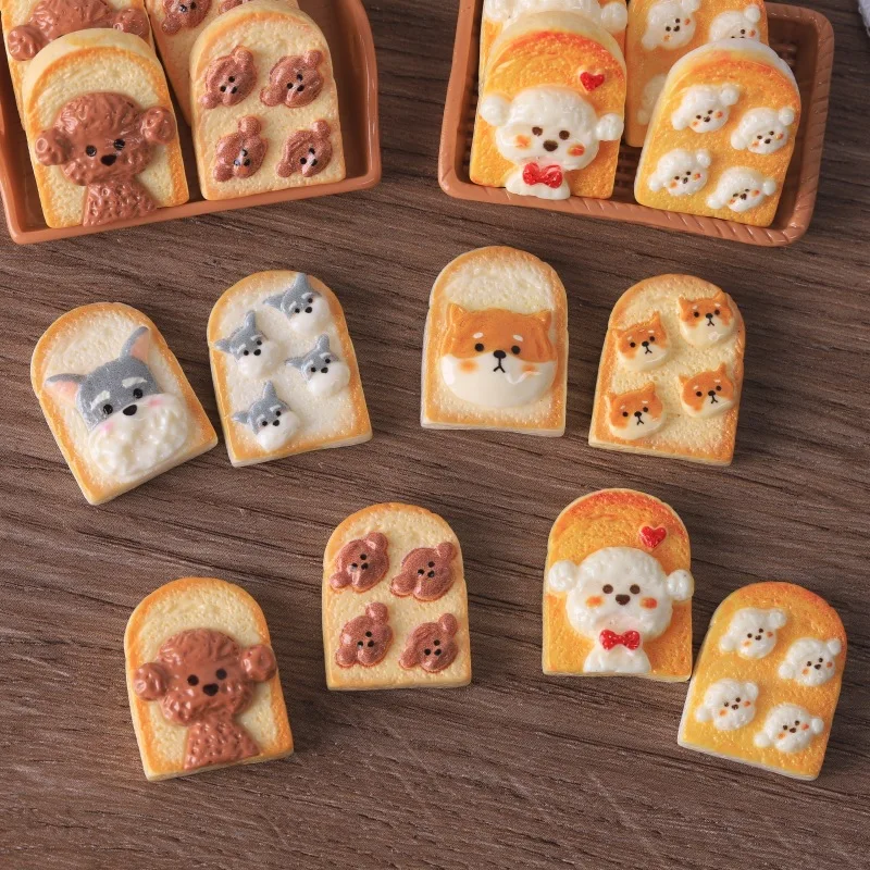 4pcs Mini Dog-Shaped Toast Bread Kitchen Food Model Simulated Keychain Handmade DIY Ornament Craft Decoration Home Decor