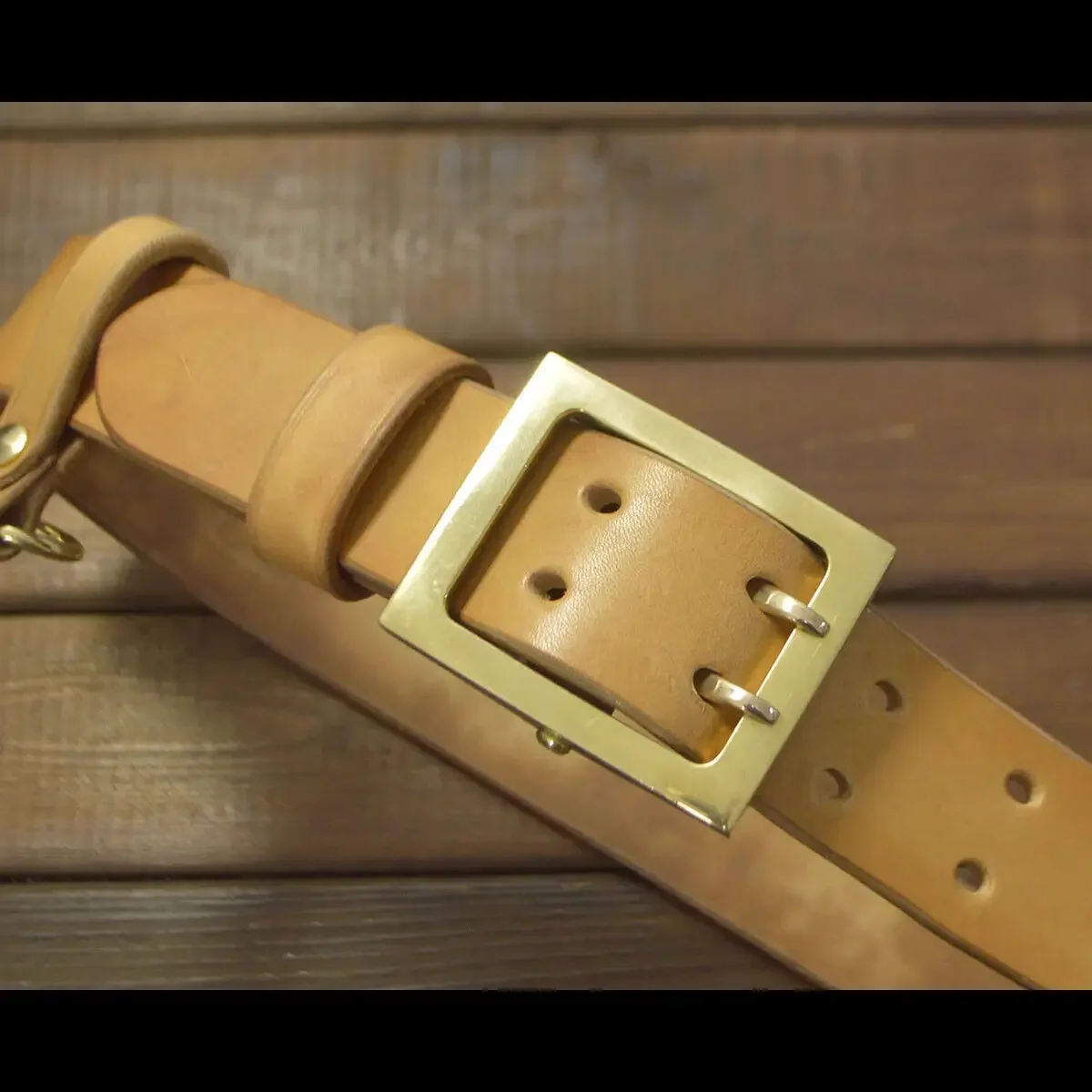 Handmade Custom made Genuine Vegetable Leather Full Grain Cowhide Heavy Duty 40mm Belt Double Pin 5mm Thickness
