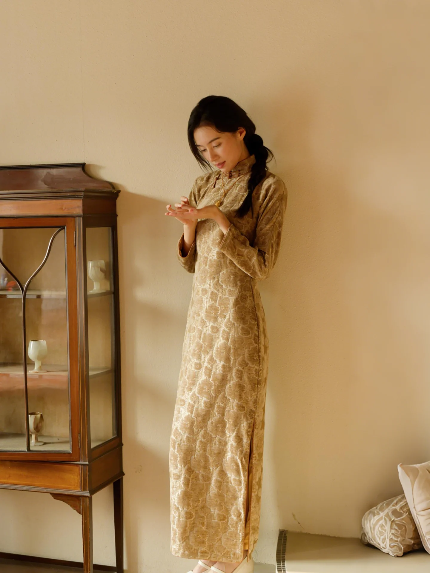 

Осенне-зимняя новинка: винтажная теплая кофта с вышивкой, удлиненная, на каждый день, с длинными рукавами.