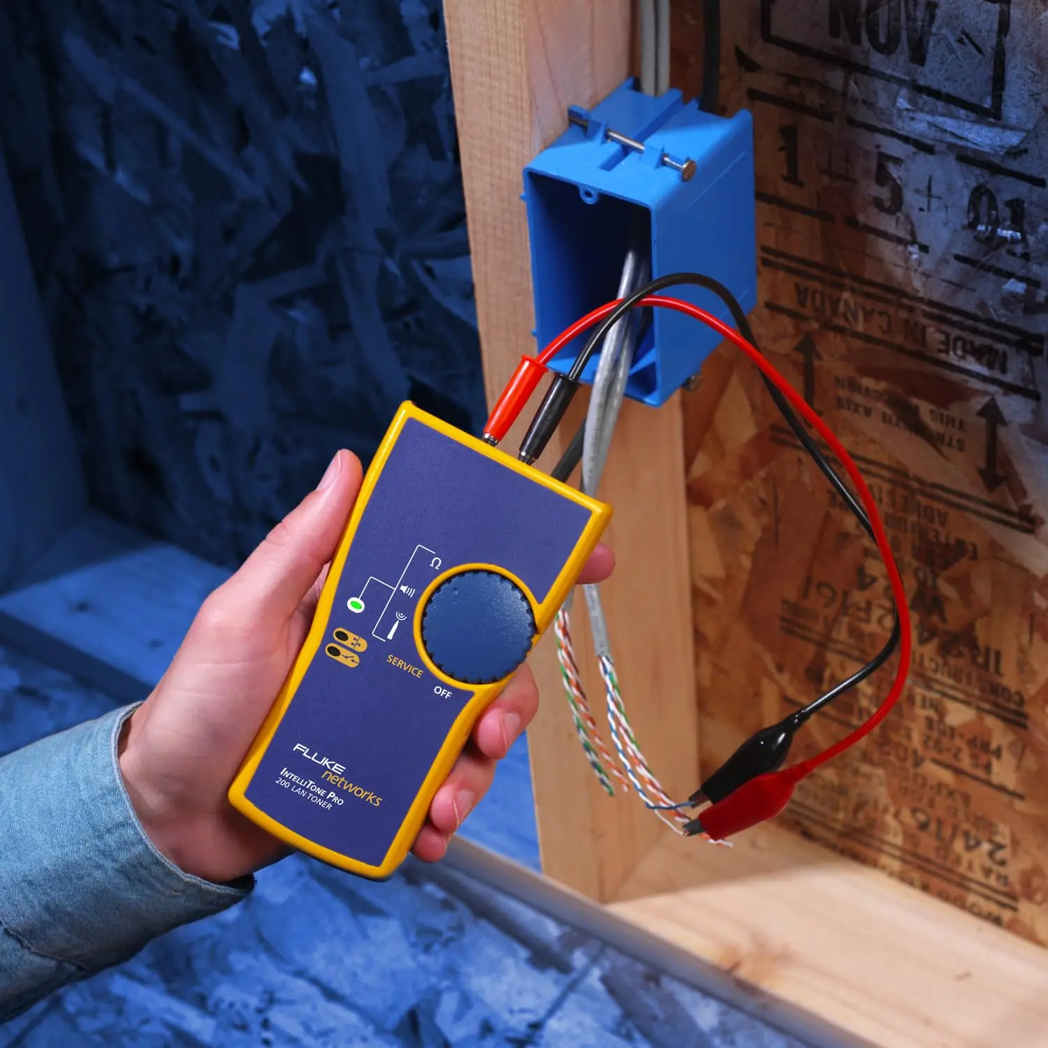 MT-8200-60-KIT IntelliTone Pro 200 Probe and Toner, Multicolor