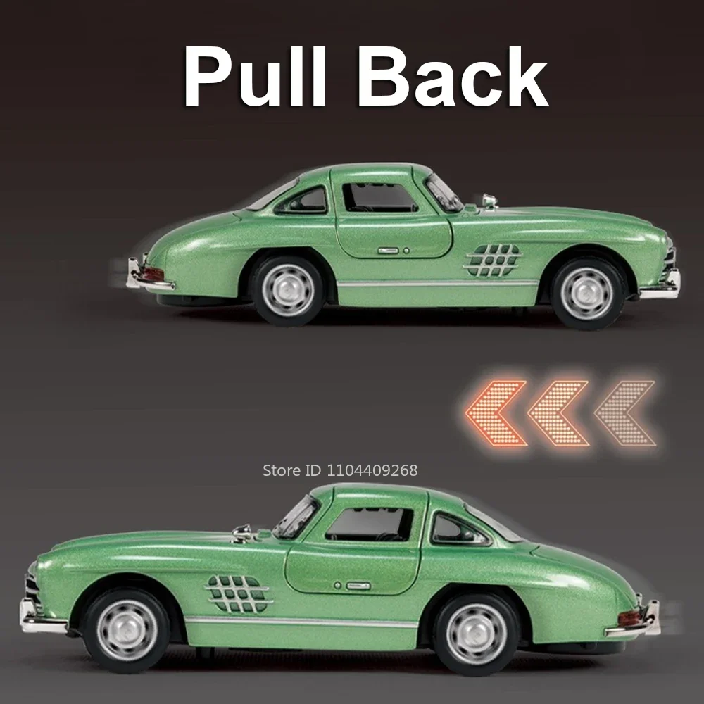 1:32 스케일 300SL 500K 자동차 모형 장난감 사운드 라이트 도어 오픈 합금 바디 휠 스티어링 차량 모형 홈 장식 선물