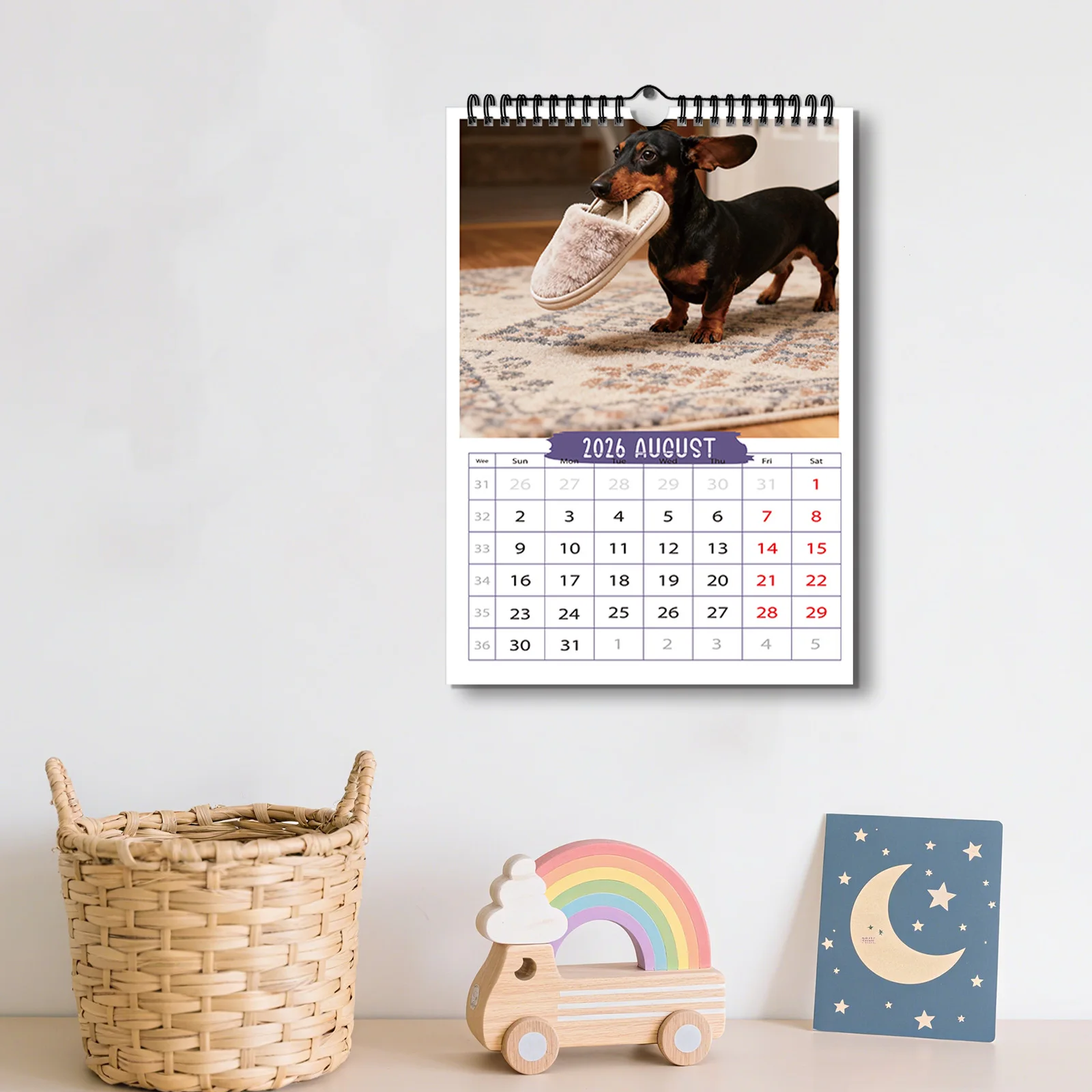 1 ชิ้น 2026 ปฏิทินลายดัชชุนด์น่ารัก เหมาะสำหรับตกแต่งบ้านของคนรักสัตว์เลี้ยง เหมาะสำหรับผู้ที่ชื่นชอบสัตว์เลี้ยง ของขวัญที่อบอุ่นใจ