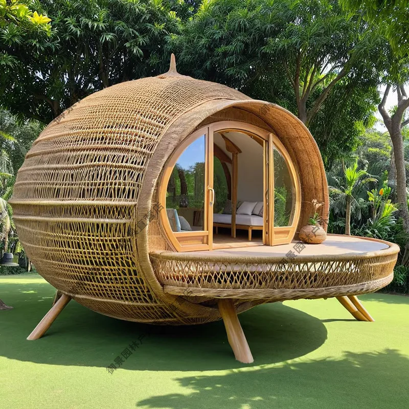 

Outdoor clock in rattan house holiday wind clock in photo thatched cottage B & B landscape room seaside creative cottage