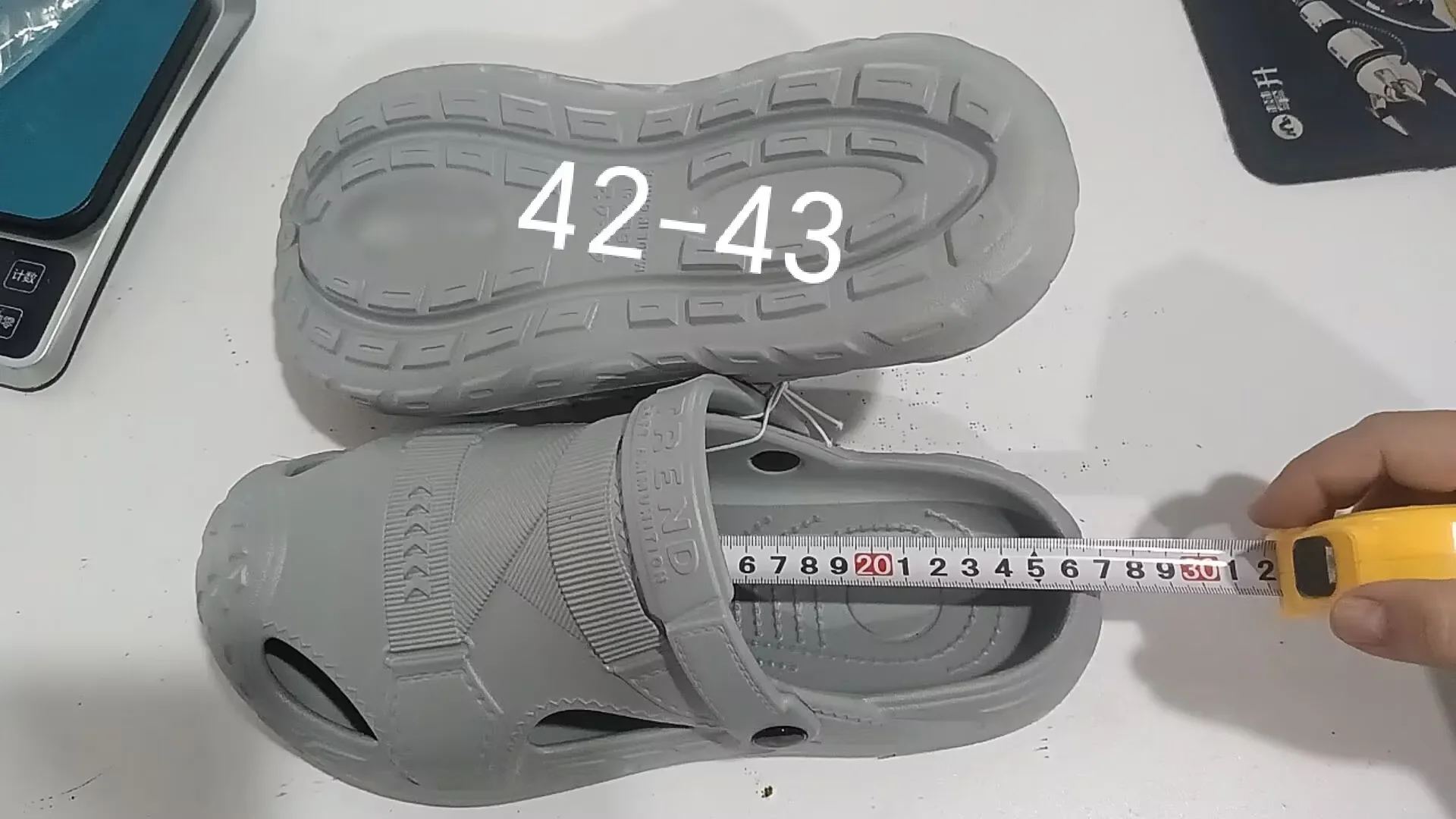 Sommer Herren Outdoor Clog Sandalen EVA Atmungsaktiv Rutschfest Geschlossene Zehenpartie Verschleißfeste Strandpantoffeln – Detail 2