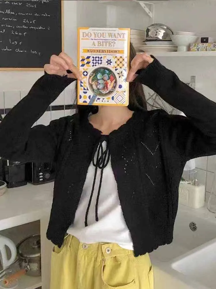 Dames Vest Trui 2023 Nieuwe Vintage Veelzijdig Ontwerp Knoop Dunne Bloem Gebreide Top Koreaanse Sle Pendelen Faion