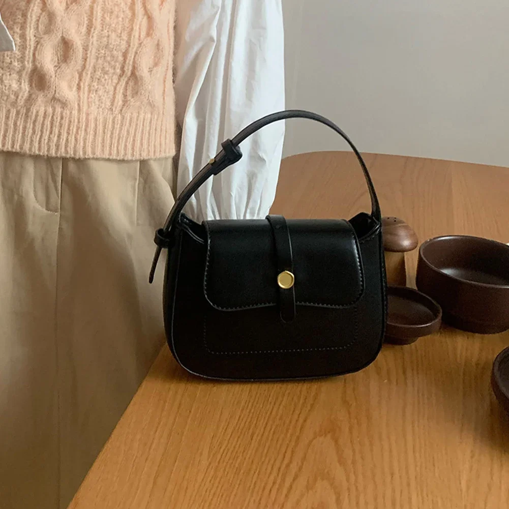 Koreański styl Retro damska torba 2024 nowy elegancki luksusowa tarcza uchwyt małe torebki torebki modne słodkie Crossbody na ramię torby Hobo