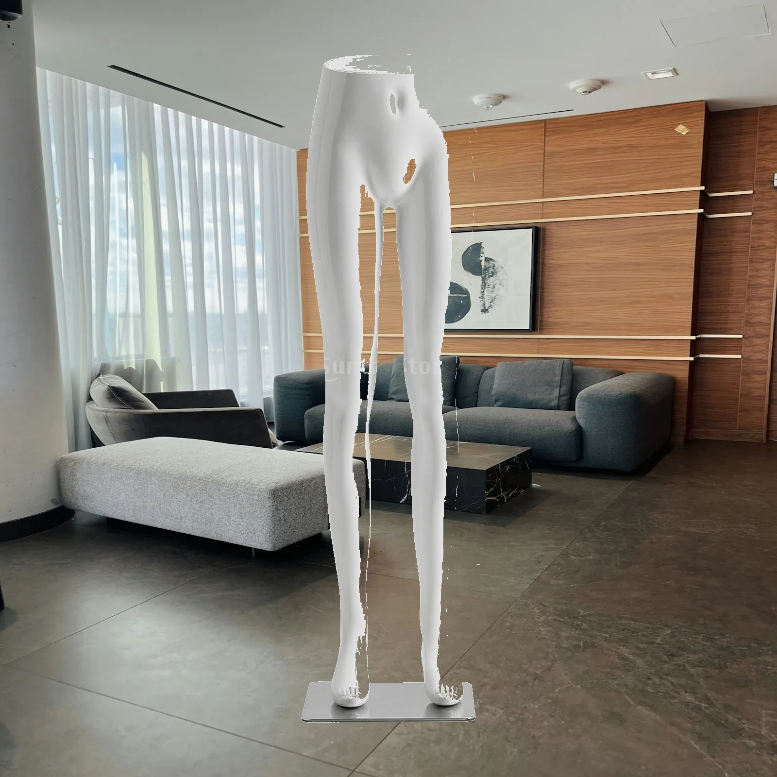 Sturdy Female Leg Mannequin Display Stand for Hosiery Trousers Boutique Visual Merchandising Polyethylene Metal Base