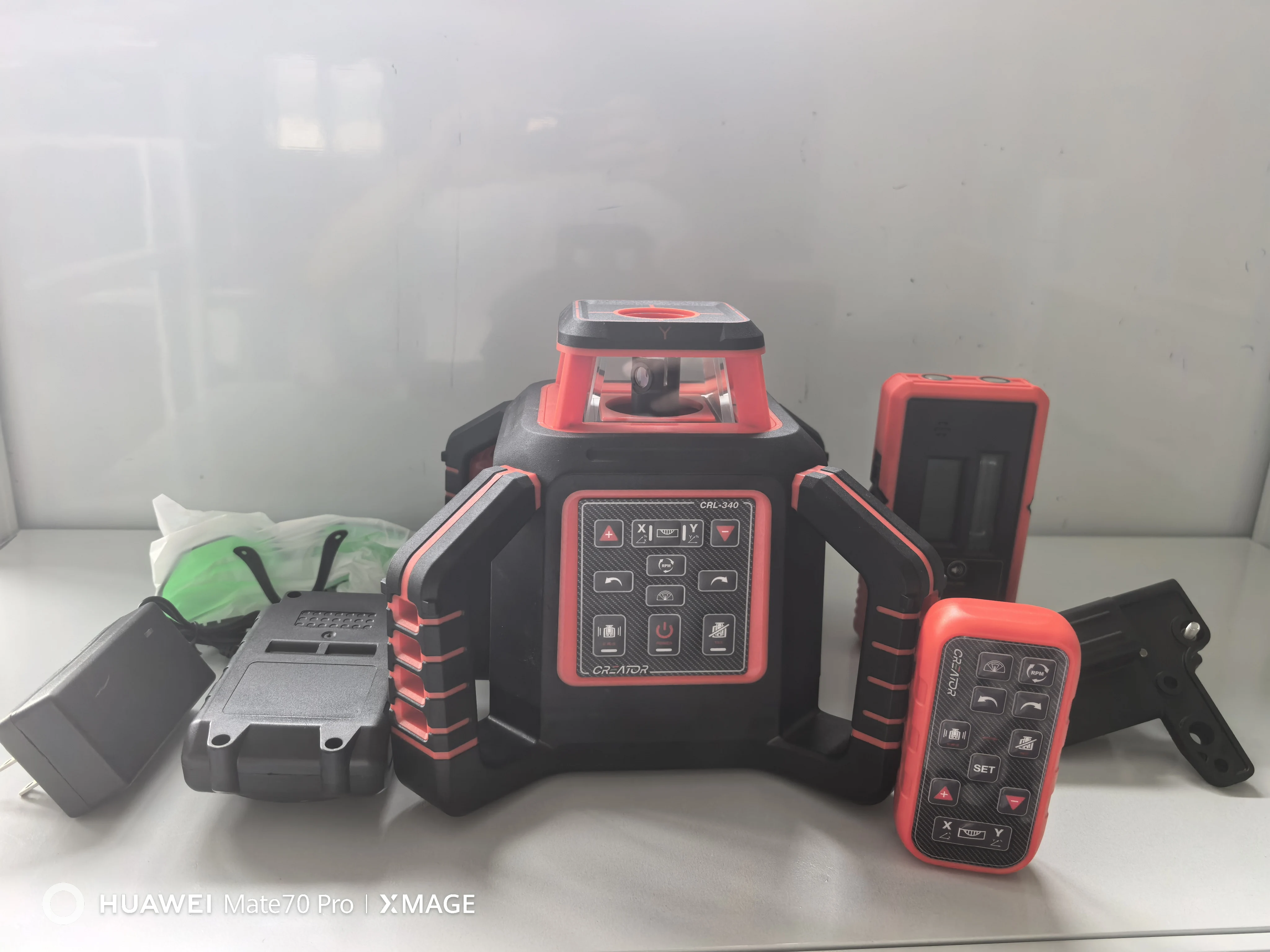 CRL-340 rotating green laser four handles 150RPM 300RPM 600RPM 900RPM Rrotary laser level with receiver & remote control