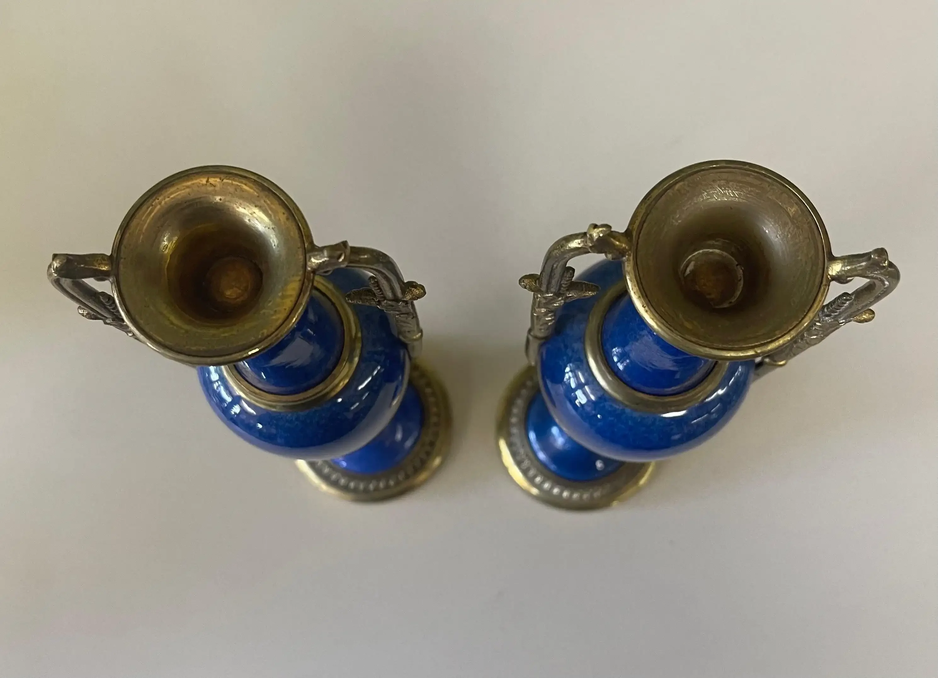 Modern home decor handmade lapis lazuli blue brass design for physical occasions