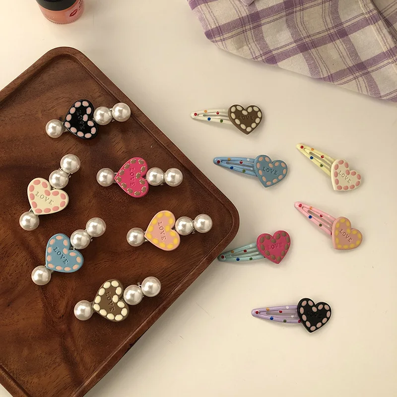 

2pcs Cute Sweet Pearl Hair Clips Heart-shaped BB Clips Korean Fashion Broken Hair Side Clips Bangs Hairpins Style Accessories