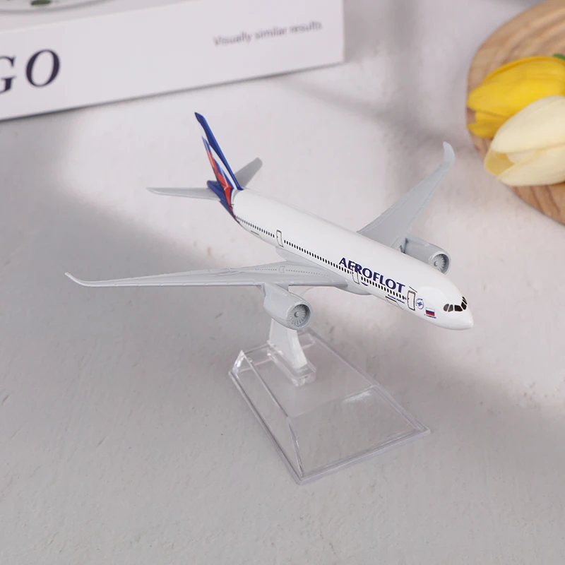 16CM Alloy Metal Diecast Airplane Toy Russian A350 Aircraft Model Toy Static Model Set For Collection Children Kids Gift Toys