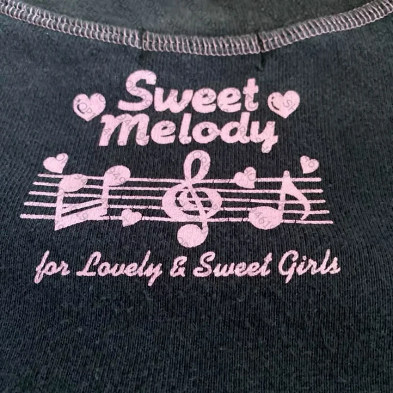 เสื้อยืดแขนยาวพิมพ์ลายตัวอักษรสไตล์ฮาวาย เสื้อยืดแขนยาวสไตล์หวานสำหรับสาวๆ เสื้อผ้าผู้หญิงสไตล์พังก์ เสื้อยืดแขนยาวลายกราฟิกสไตล์สาวพังก์