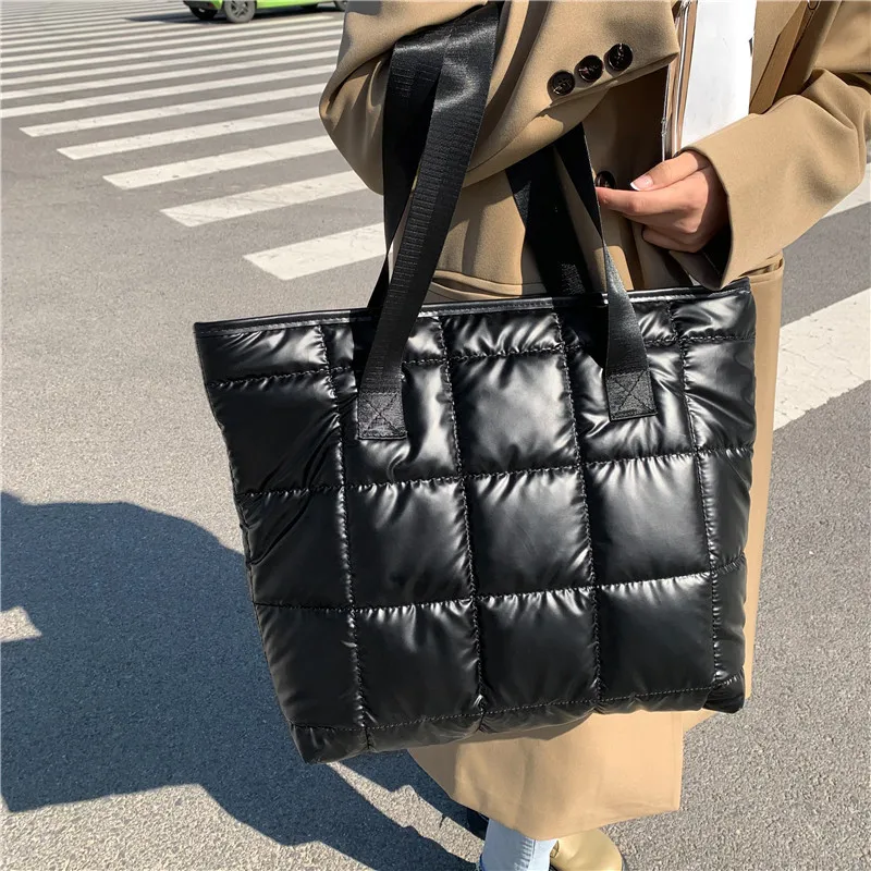 Fashion Padded Handbags Large Capacity Designer Quilted Women Shoulder Bags Luxury Nylon Space Cotton Winter Crossbody Bag