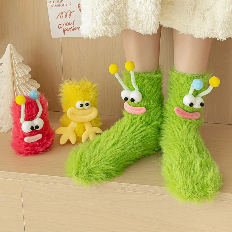 Lustige Monster Socken Herbst Winter Korallen Fleece Bodensocken Paar Schlafsocke Fuzzy Socken Weihnachtsstrümpfe