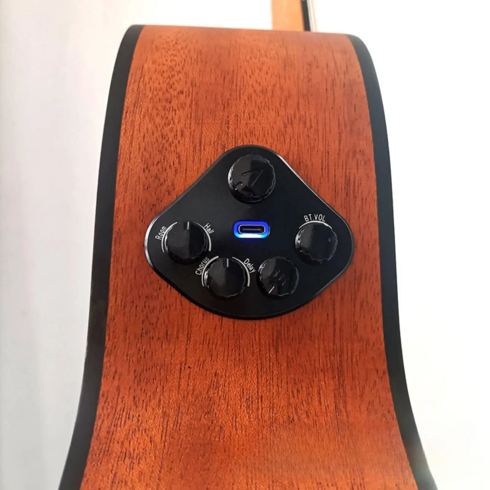 Acoustic Guitar Bluetooth Pickup Device with Preamp and Built-in Effects for Practice Portable Compact Sound Amplification