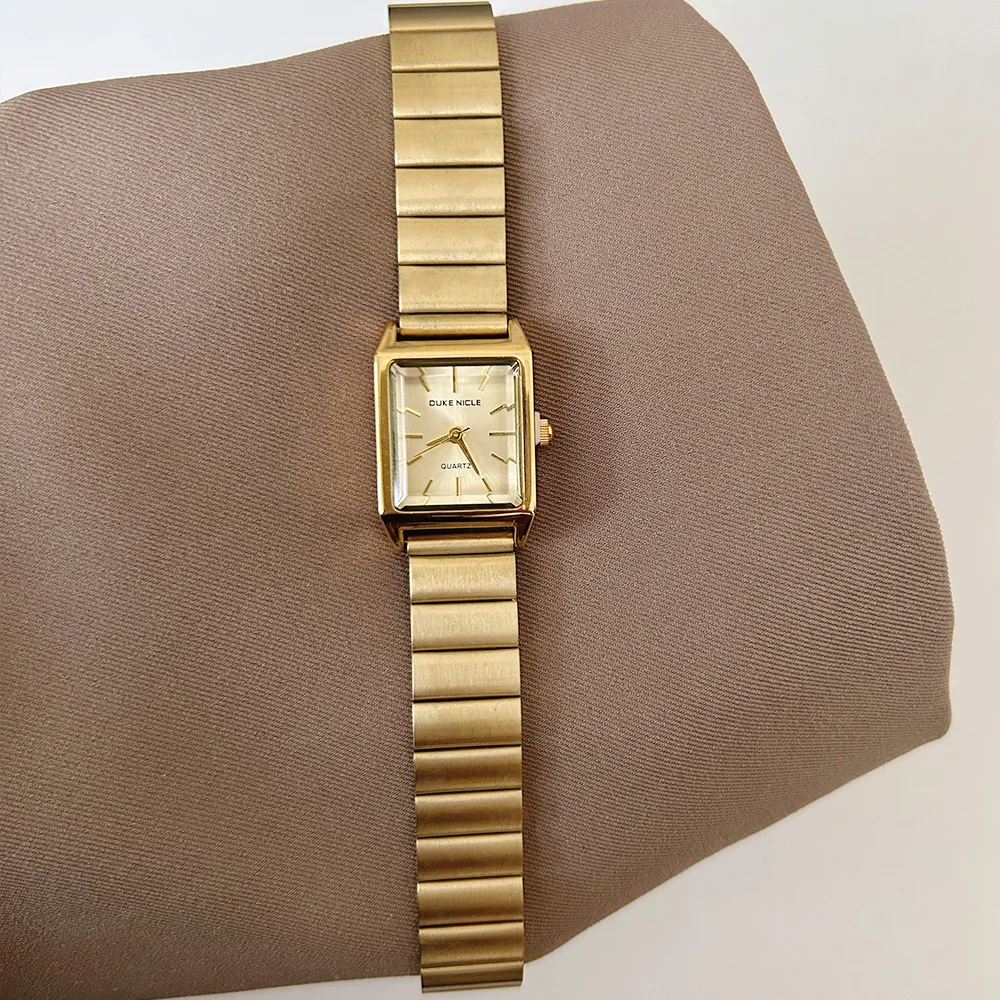 New Stylish Square Women'S Watch Strap, Simple And Trendy Women'S Watch, Unique Wristwatch, Creative Gift For Women.