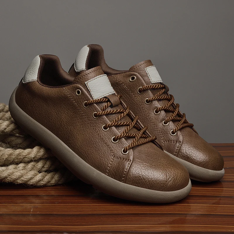 

This Season's New Men Casual Shoes Are High-end Retro Simple Generous Color Blocked Non Slip Breathable Suitable for Daily Wear