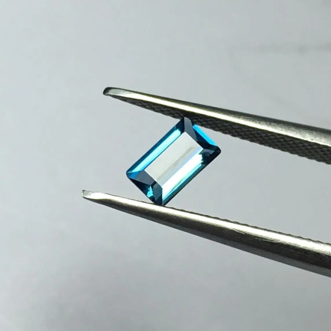 

Прямоугольная огранка, натуральный топаз, Лондонский синий 3x5 мм, маленькие драгоценные камни, ювелирный камень