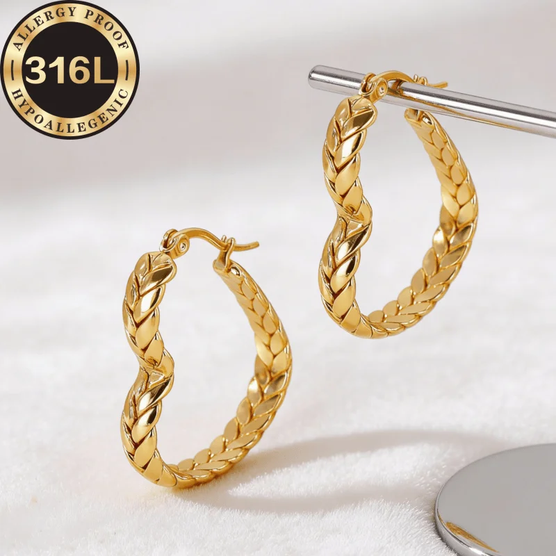 Hochwertige, hypoallergene Ohrringe aus Edelstahl in Goldfarbe, Herzform, in Gold- und Silberfarben erhältlich, farbecht.