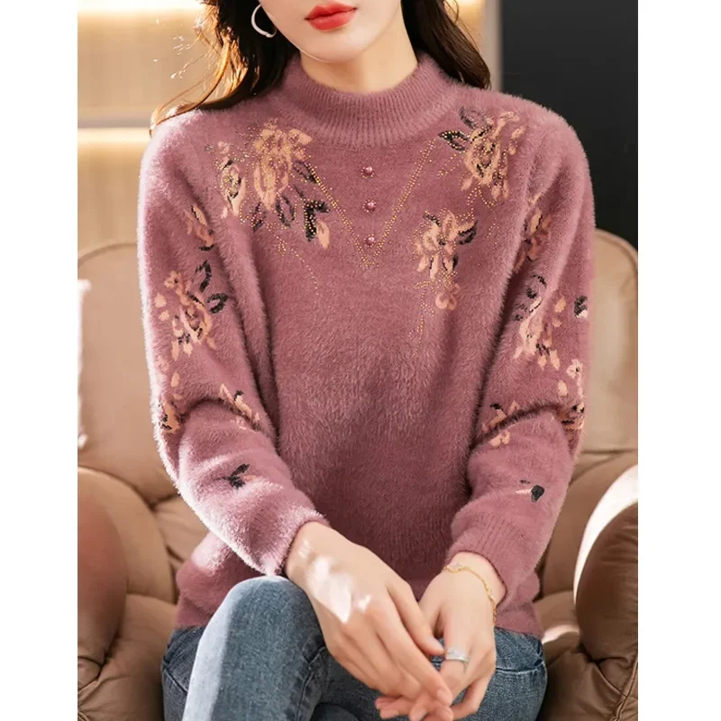 Mother\'s Autumn and Winter Thicken Imitation Mink Fleece Embroidered Sweater Fashion Diamonds inlay Knitted Lady Warm Pullover