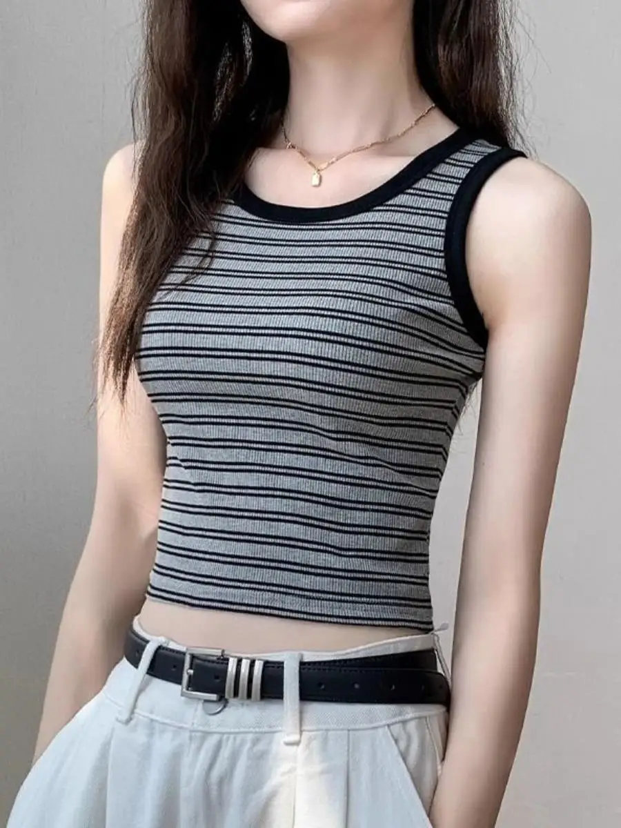 conjunto-de-duas-pecas-feminino-top-de-malha-listrado-modelador-sem-mangas-e-camada-base-interna-sensacao-de-design-para-o-v